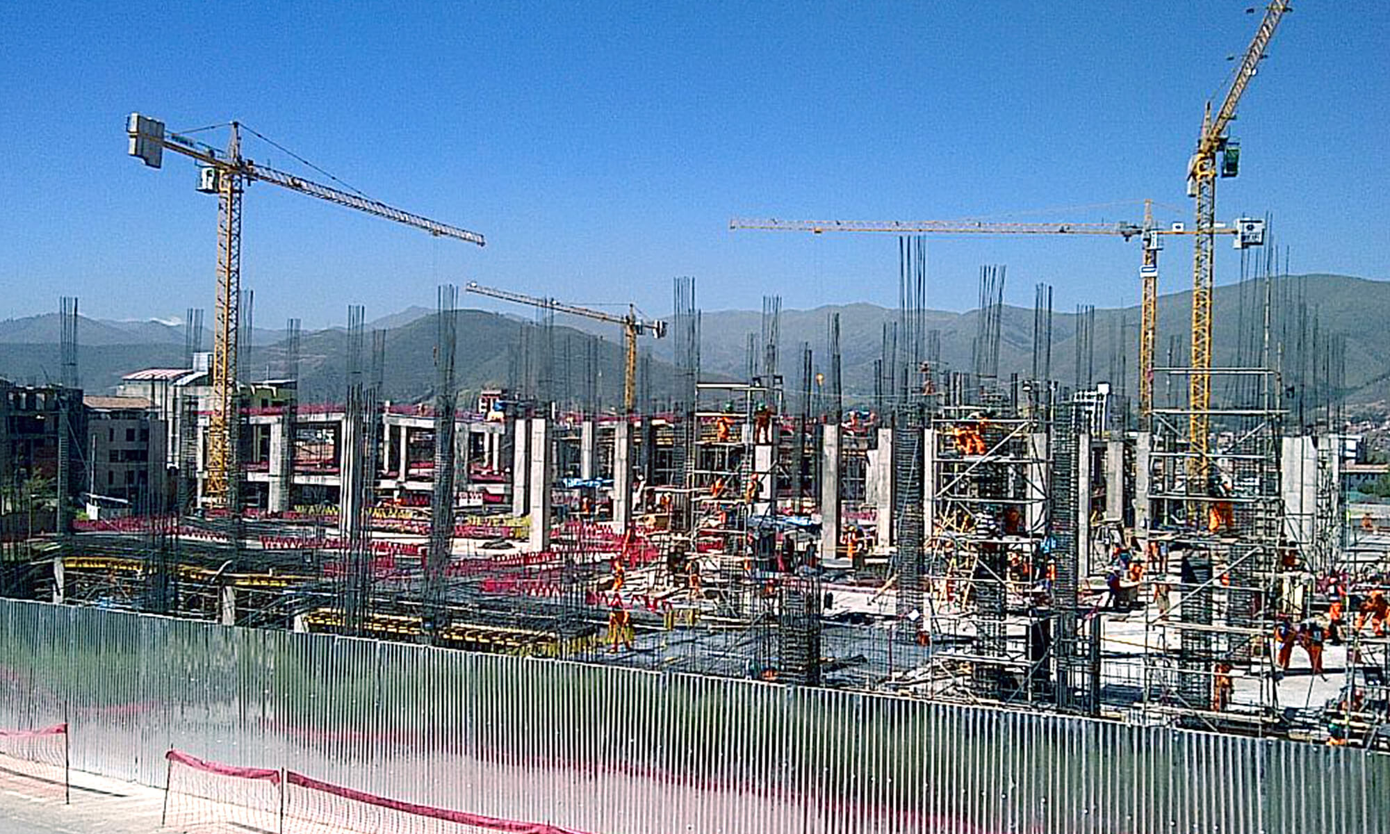 CENTRO COMERCIAL REAL PLAZA - ESTRUCTURAS 0