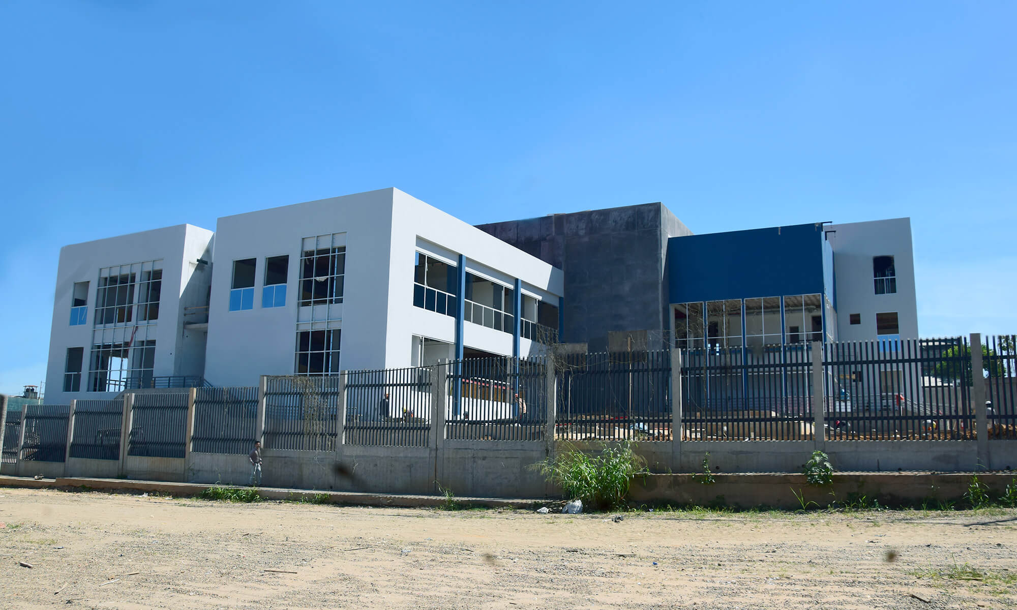 CONSTRUCCION DE LA FISCALIA DE MADRE DE DIOS 2