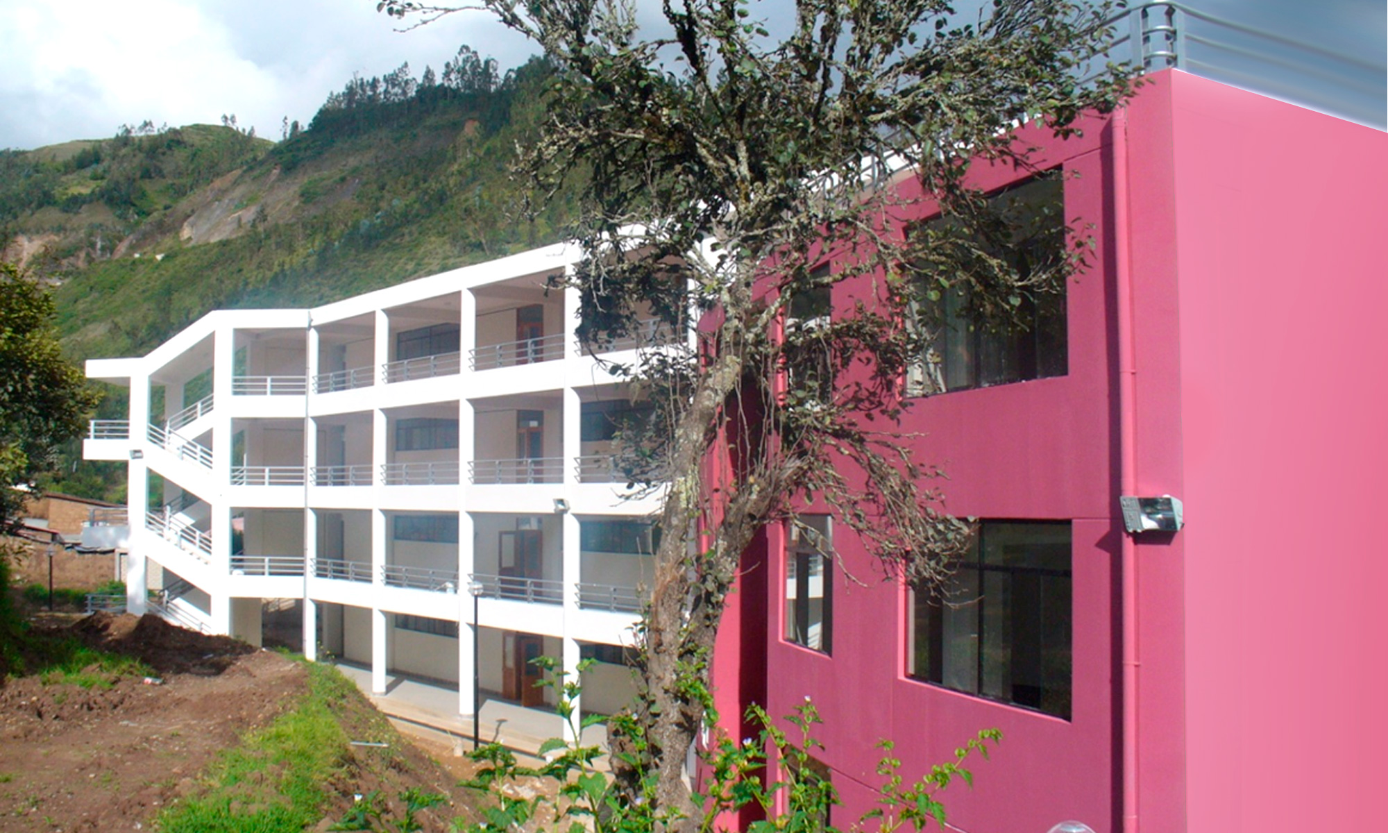 CONSTRUCCIÓN DE LA INSTITUCIÓN EDUCATIVA DE LA CARRERA PROFESIONAL DE INGENIERÍA DE MINAS DE LA UNIVERSIDAD NACIONAL MICAELA BASTIDAS DE APURIMAC 0