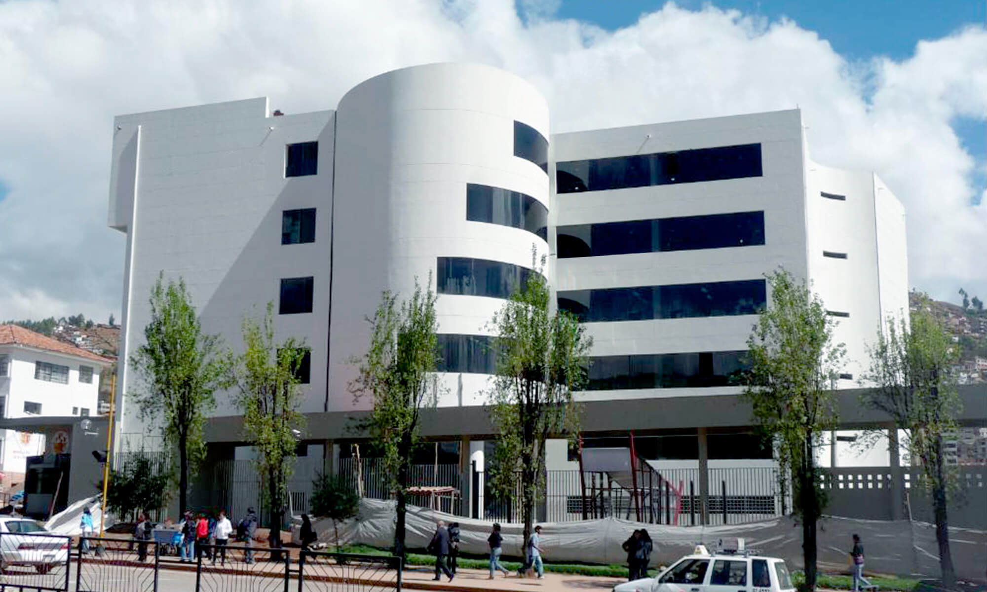 Pabellón del Centro de Idiomas UNSAAC 0