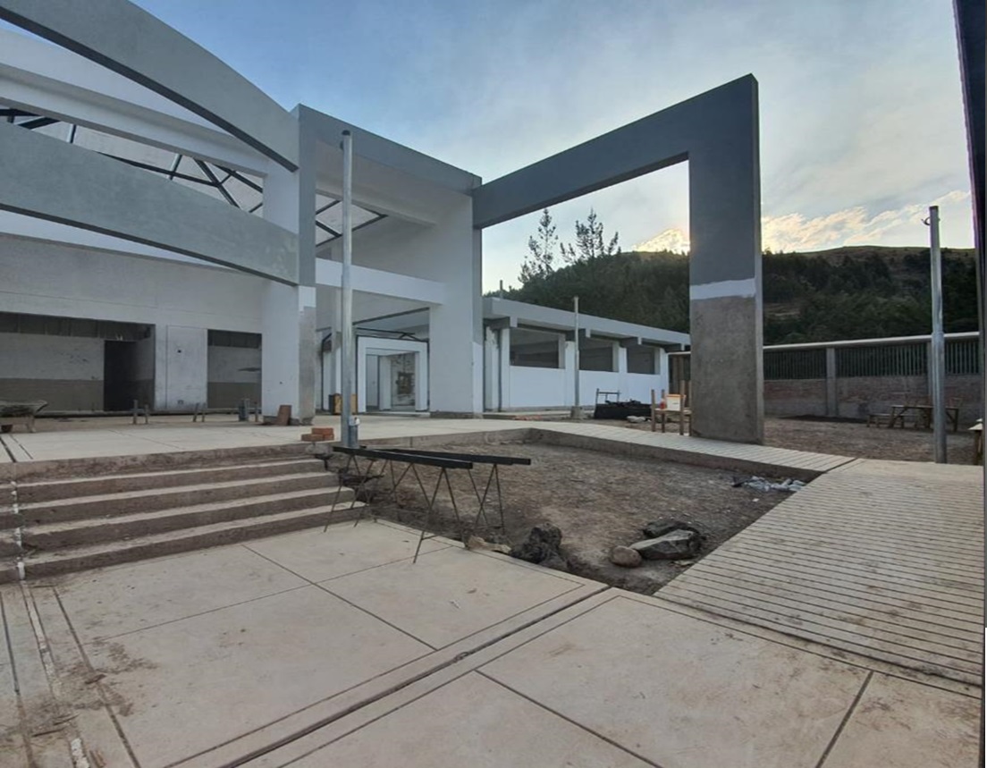 Centro de Salud de Pomacanchi 11